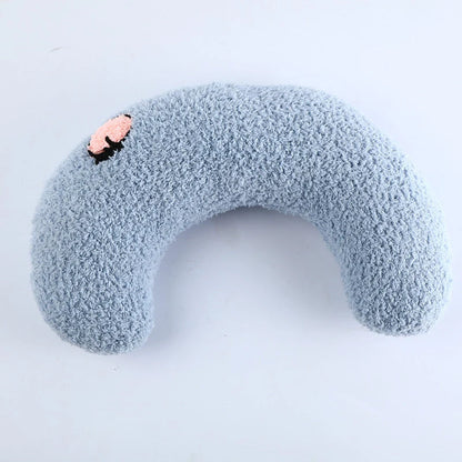U-shaped faux fur pet pillow in blue, perfect for cats and small dogs up to 10lbs
