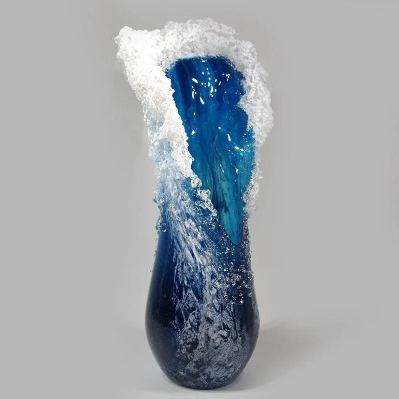 Majestic Wavy Vase Resin Desktop Flower Pot with ocean wave design