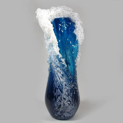 Majestic Wavy Vase Resin Desktop Flower Pot with ocean wave design