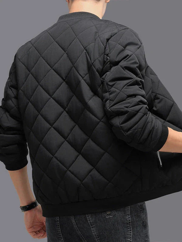 Stylish and warm men's winter jacket with rhombic-sewing design and cozy polyester lining