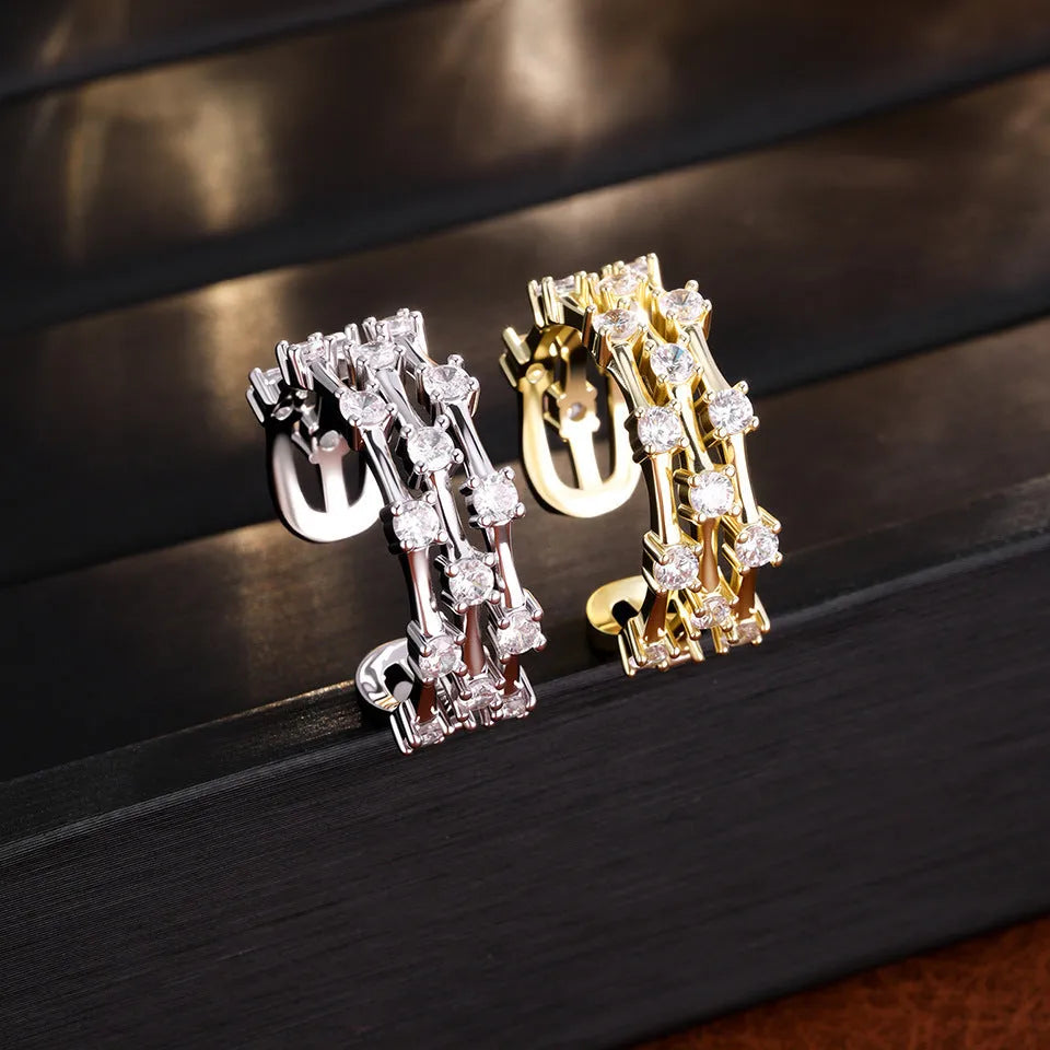 Women's forefinger ring in geometric shape with electroplated finish, silver colour