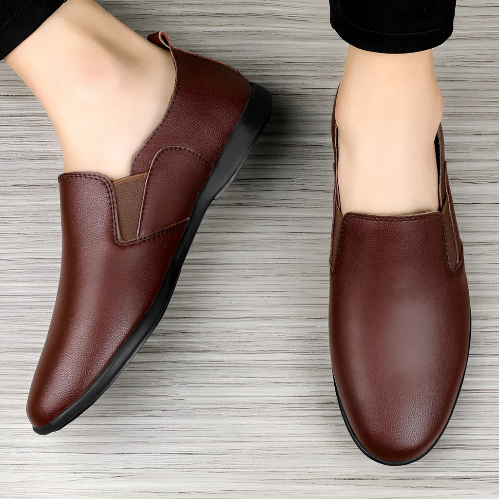 Men's black leather business casual shoes with round toe design