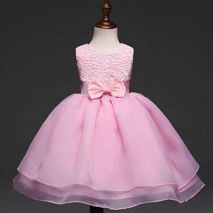 Baby girl wedding dress in pink with hook flowers, size 12 months, for full moon ceremonies