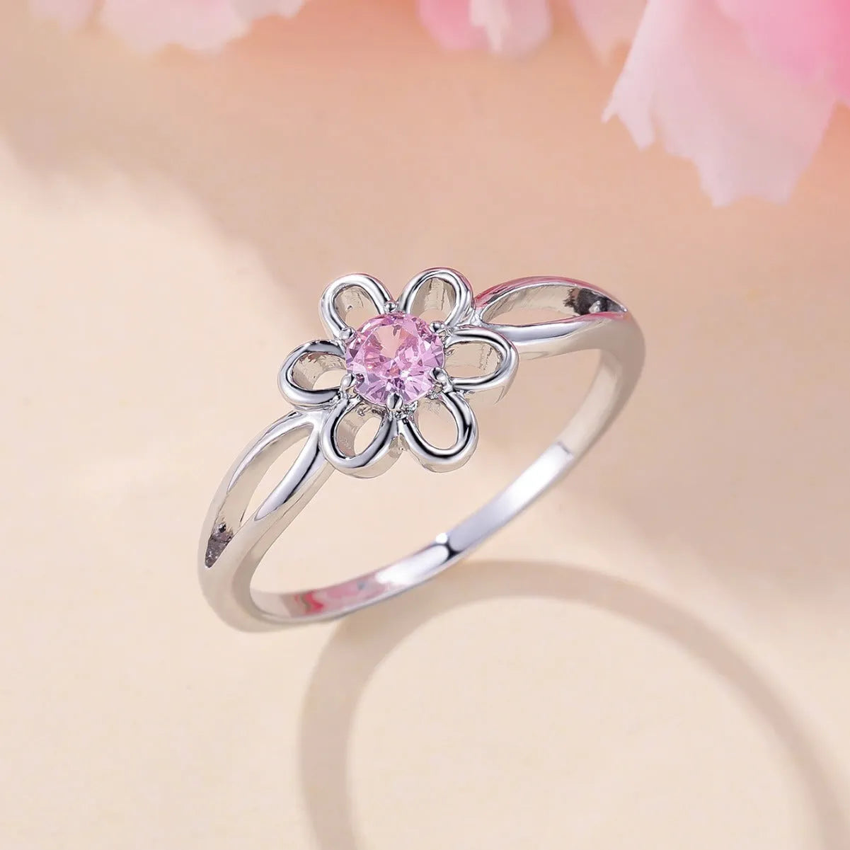 Women's hollowed floral fashion ring in electroplated copper with UK sizes 5-13