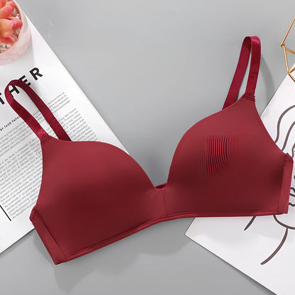 White breathable gather bra with detachable straps, 3/4 cup, seamless one-piece design for women