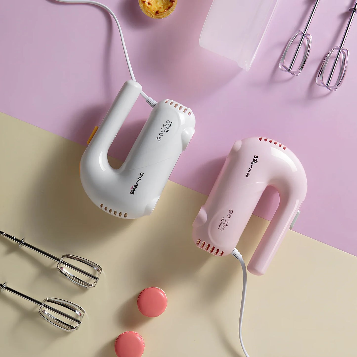 Pink Winnie electric whisk with 150W power and storage box for egg whipping