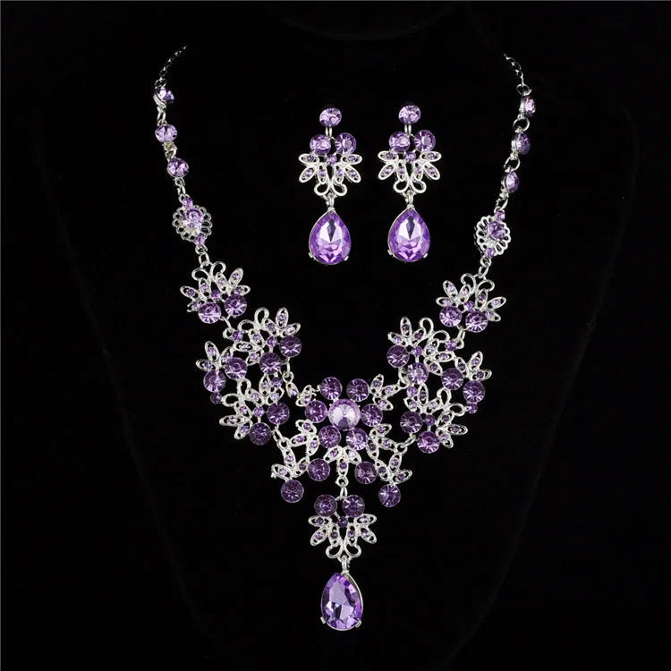 Alloy geometric necklace and earring set with diamond-cut finish, adjustable chain, six colour options