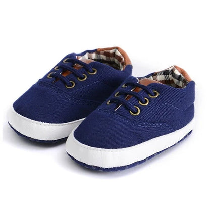 Solid colour baby canvas shoes with anti-slip sole for toddlers