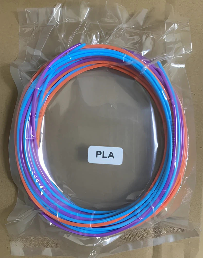 Yellow Children's 3D Printing Pen with USB, base, and 3m 3-colour consumables for three-dimensional drawing