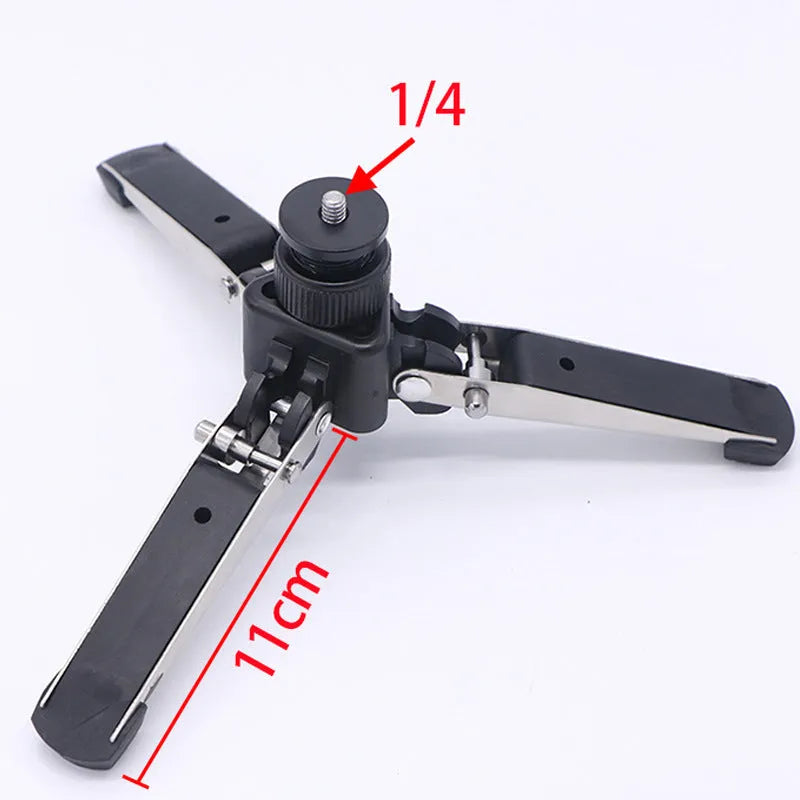 Three-jaw aluminium alloy camera stand base for monopod with black finish and three support legs