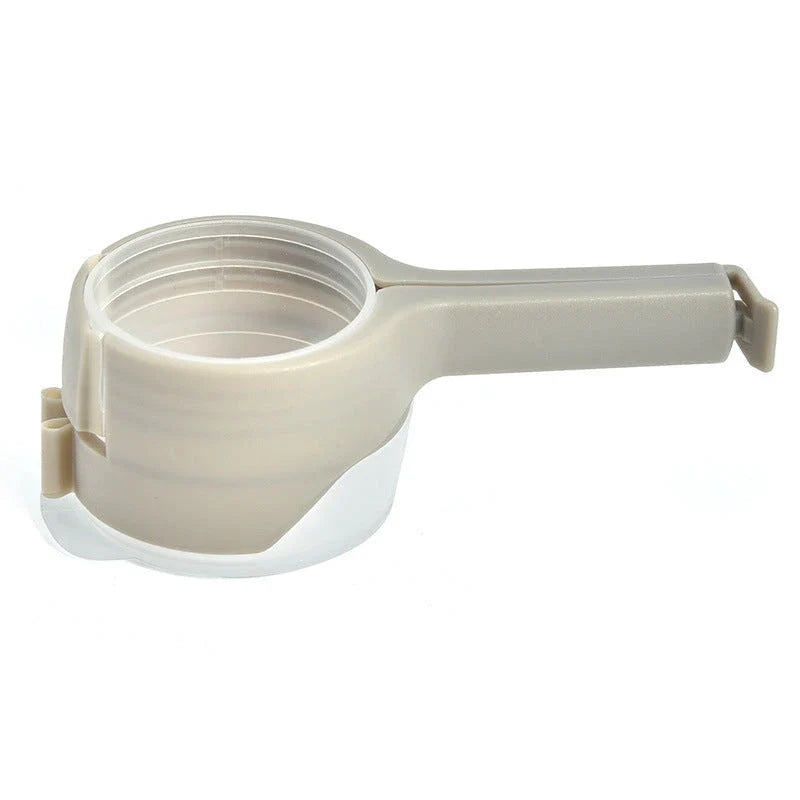 Versatile food clips in a range of colours, featuring airtight sealing and a convenient pour spout