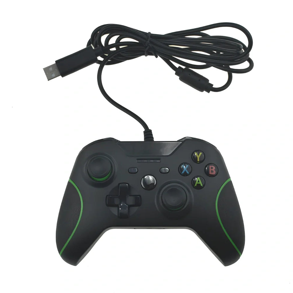 Black wired USB controller for Xbox One and PC with 2M cable and analog triggers, plug-and-play compatible