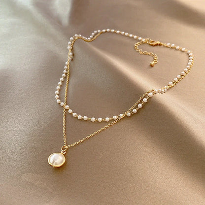 Double-layer pearls necklace with adjustable chains for summer wear