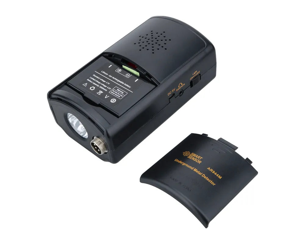 AR944M black underground metal detector with adjustable shaft and search coil for 1.5-metre depth detection