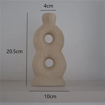 Minimalist ceramic vase set for modern home decoration, perfect for dry flower arrangements.