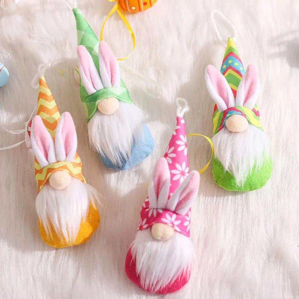 Four cloth faceless decorative dolls with beard and ear details in LFH52 colour