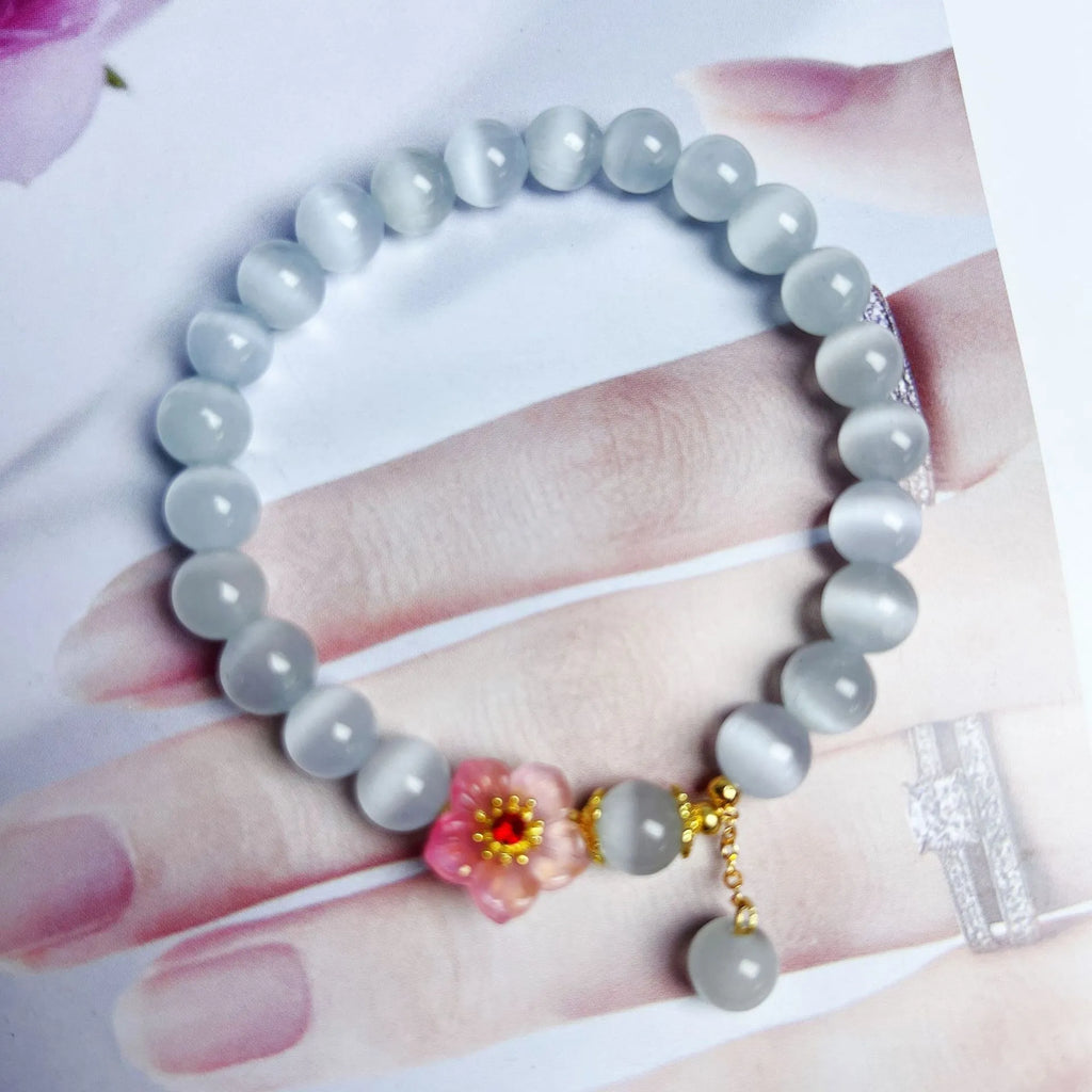 White opal flower beaded bracelet with glass and coloured glaze beads in Chinese style