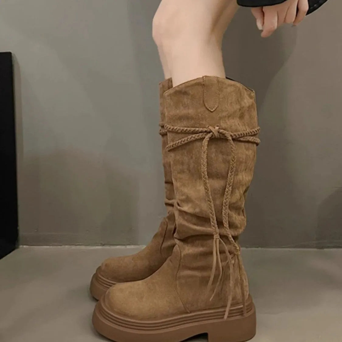 Brown retro fringe stacked boots for women with round toe and stacked heel