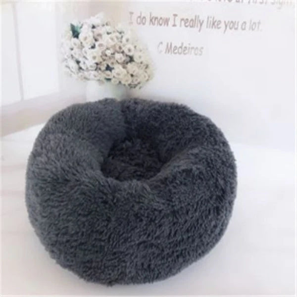 Round long hairy cat mattress in various colours and sizes for pet comfort