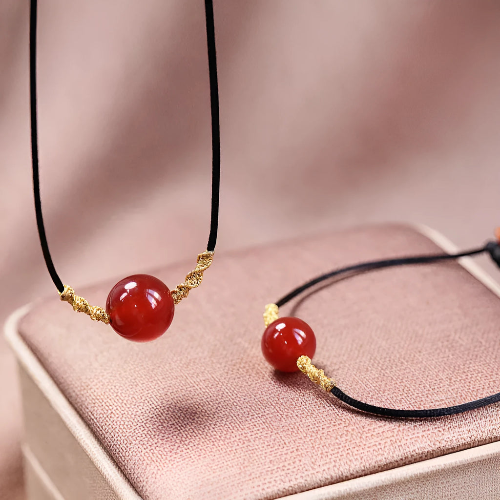 Natural red agate bracelet and necklace set with hand-woven treatment in national style design