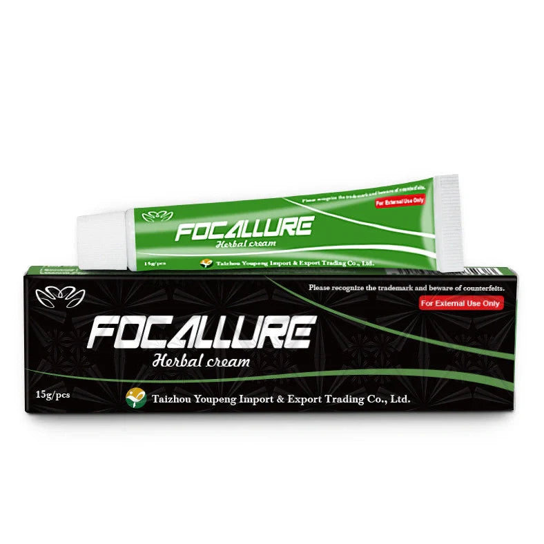 Cream ointment for eczema containing rhubarb, turmeric, and 16 additional natural ingredients