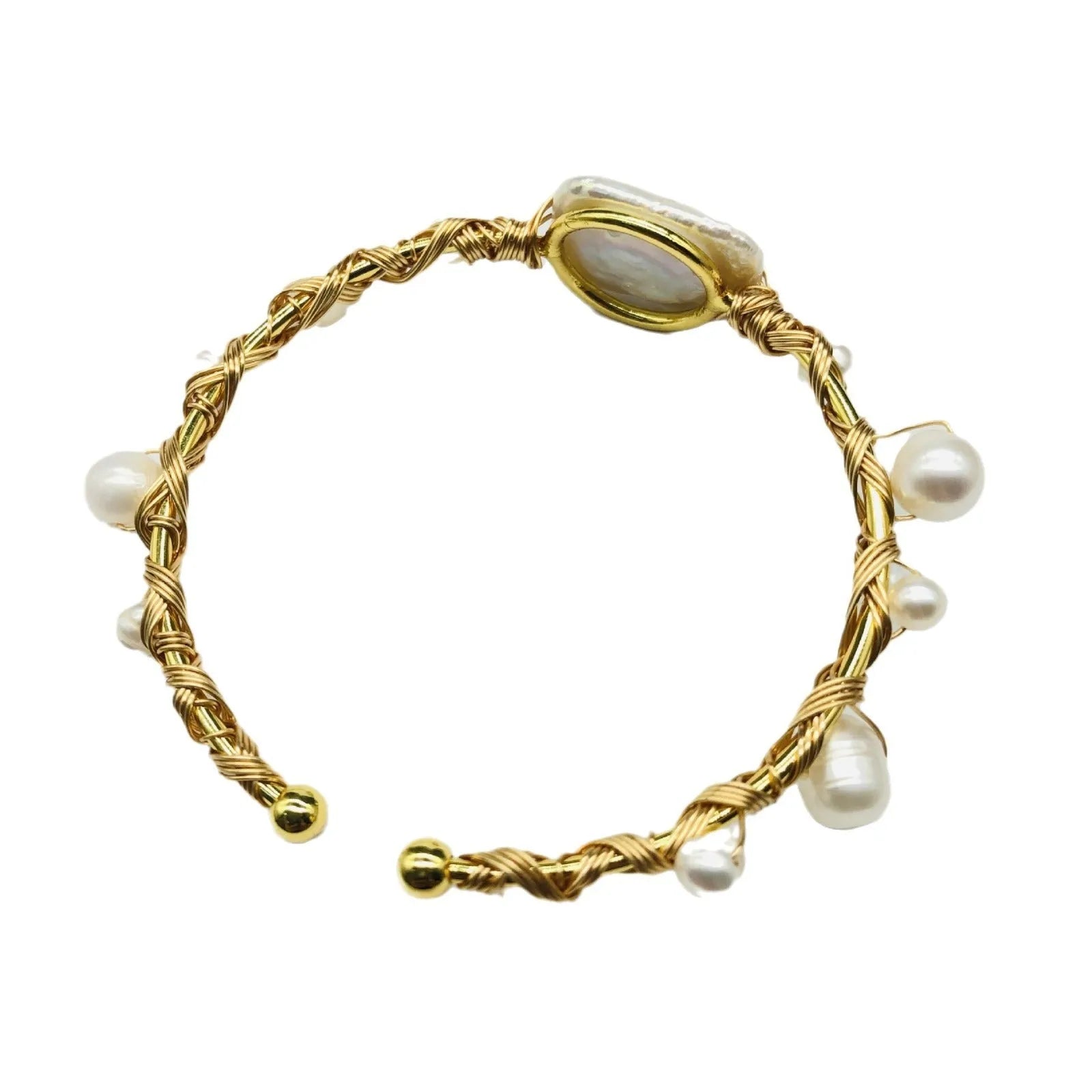 Natural freshwater pearl bracelet with gold titanium steel wire-wrap on hand model