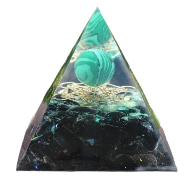 6CM Pyramid Decoration Natural Crystal Gravel Energy Tower in crystal epoxy resin
