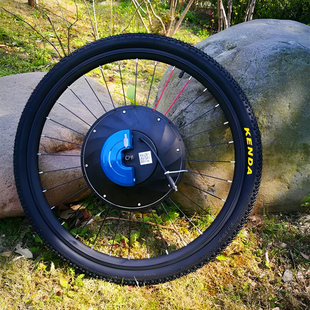Yunzhilun bicycle electric conversion kit showing alloy hub motor wheel, lithium battery pack, and charger for 26-inch bikes.