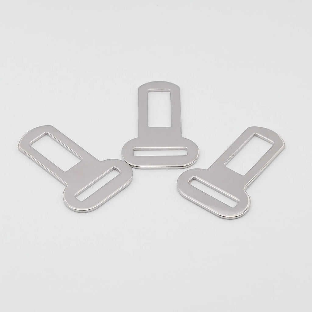 26mm silvery metal pet safety buckle with quick-release clasp for dog restraint systems