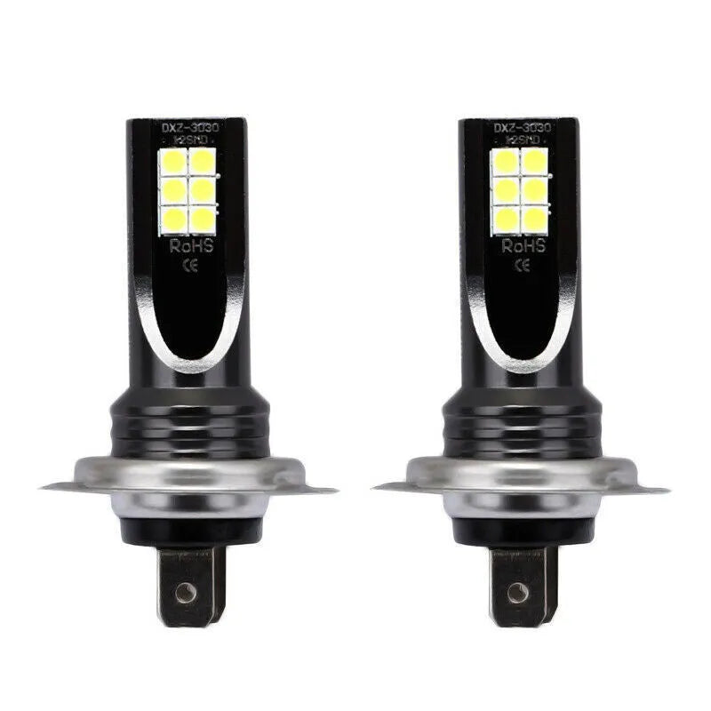 H7 base 110W LED car fog light bulb with white aluminium body and twelve SMD chips.