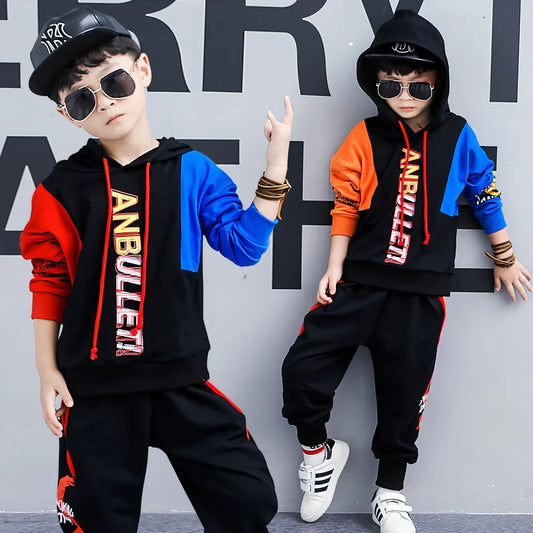 Boys' Korean-style two-piece spring suit in gules red or yellow, 95% cotton with long sleeves and fixed hood, sizes 110-180 yards for 100-170cm heights