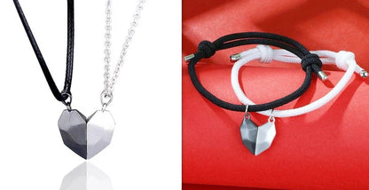 Minimalist matching heart pendant necklace for couples with magnetic closure