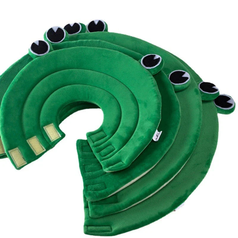 Cozy Recovery Collar: Cartoon Frog Design for Pets