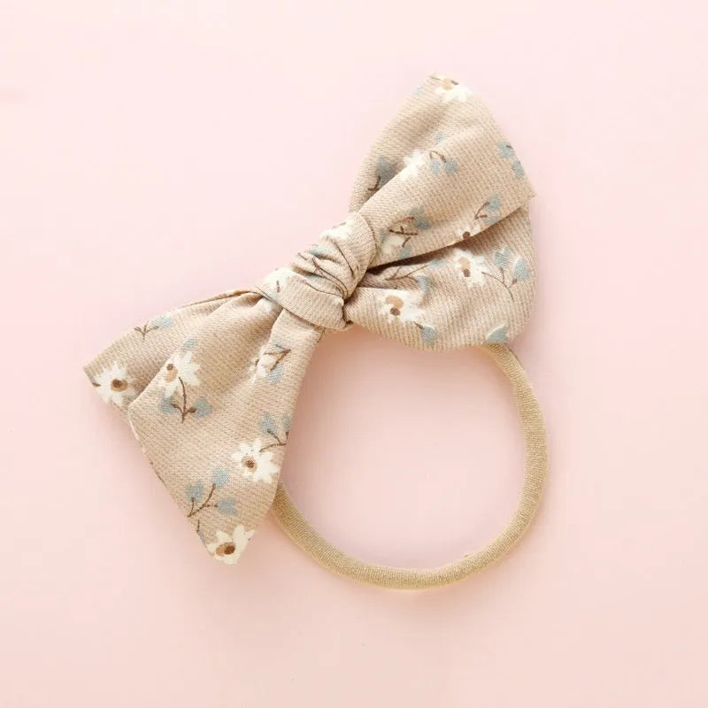 Children's cloth hair band with knotted bow shape and Princess series Snow White print