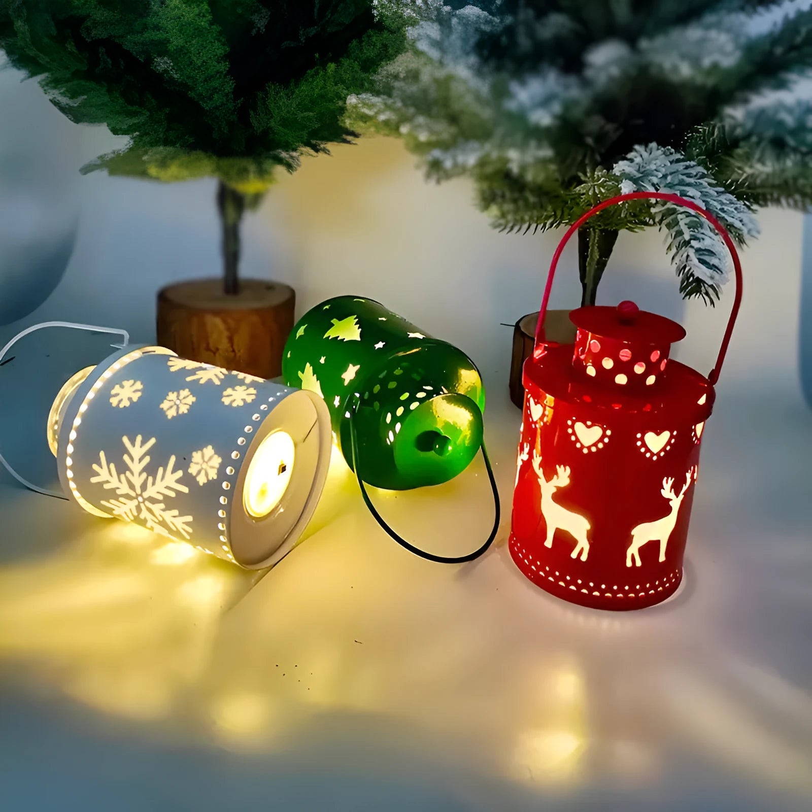 Nordic style wrought iron LED electronic candle lantern for Christmas decorations in green colour