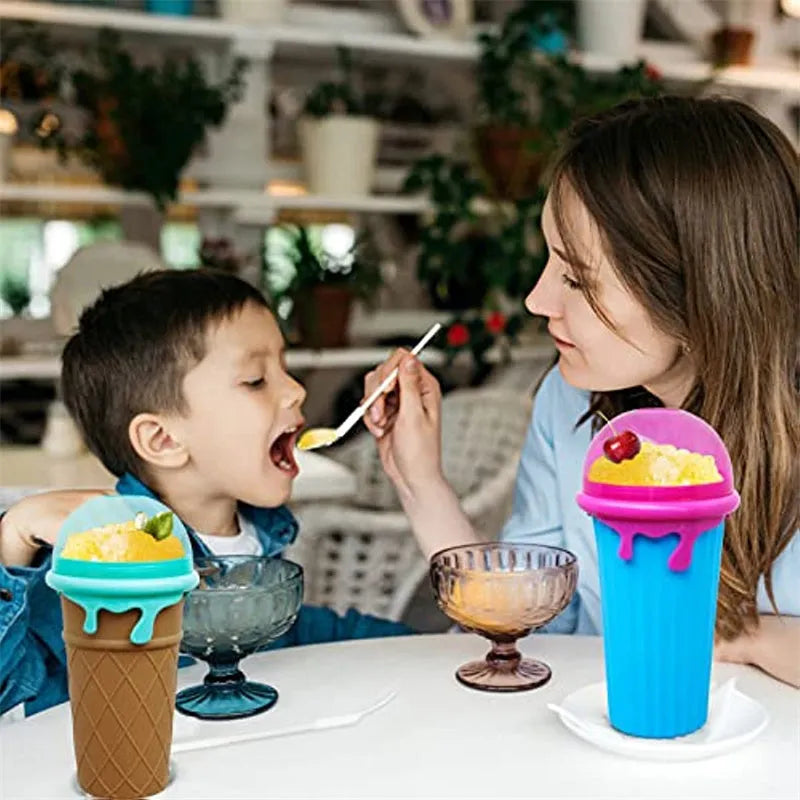 Blue silicone slushy maker cup with 500ml capacity for homemade smoothies