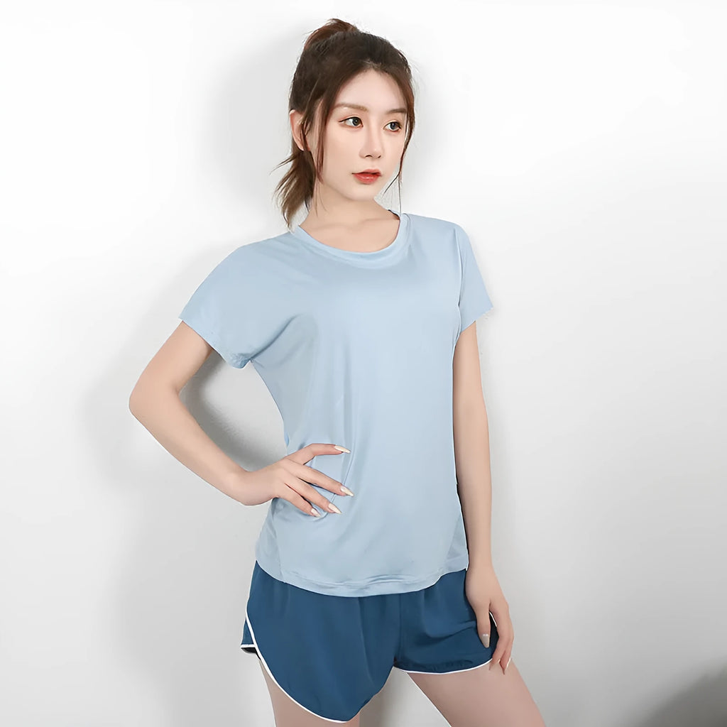 Women's sports short sleeve T-shirt in polyester available in four colours for athletic activities