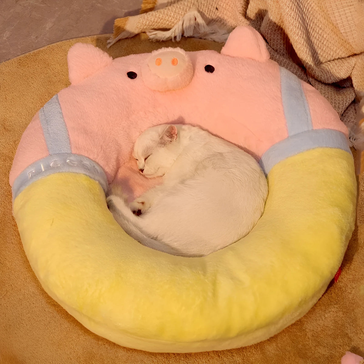 Yellow felted fabric cat house mat bed measuring 56x56x13 cm for winter and all season use