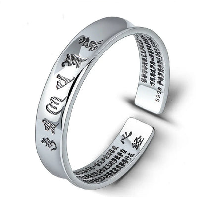 Vintage silver-plated bracelet with six-character true words and heart meridian opening design