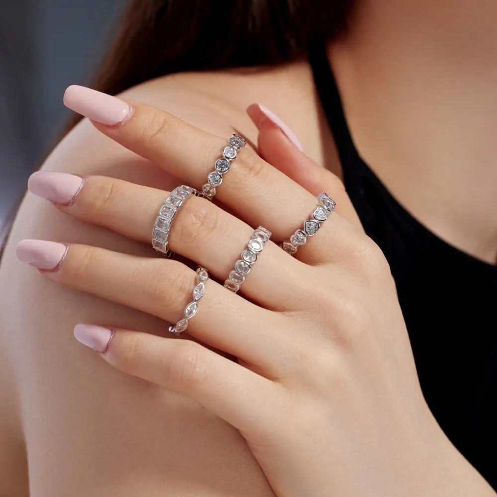 S925 sterling silver women's ring with geometric heart band in platinum finish, size no.7