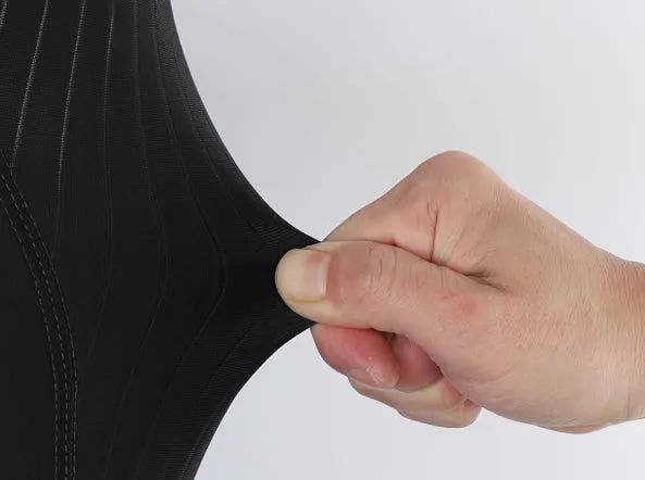 Shock-absorbing cycling pants with seven-inch cut, double pockets, and road mountain bike strap design