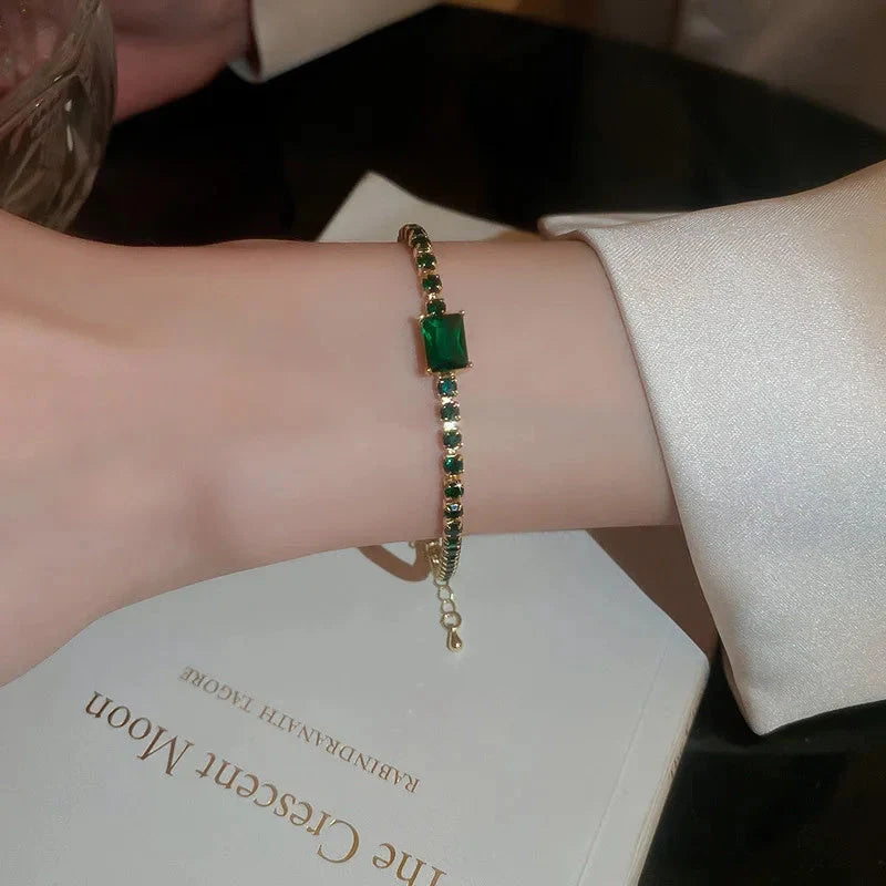 Zircon geometric square bracelet with electroplated finish in various colours