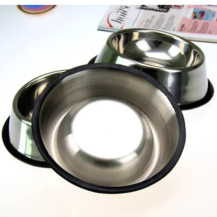 Stainless steel pet bowls with non-slip base, available in multiple sizes