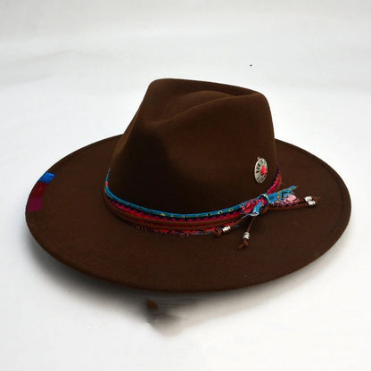 Wool-like autumn and winter felt cap in pendant pink and dark brown