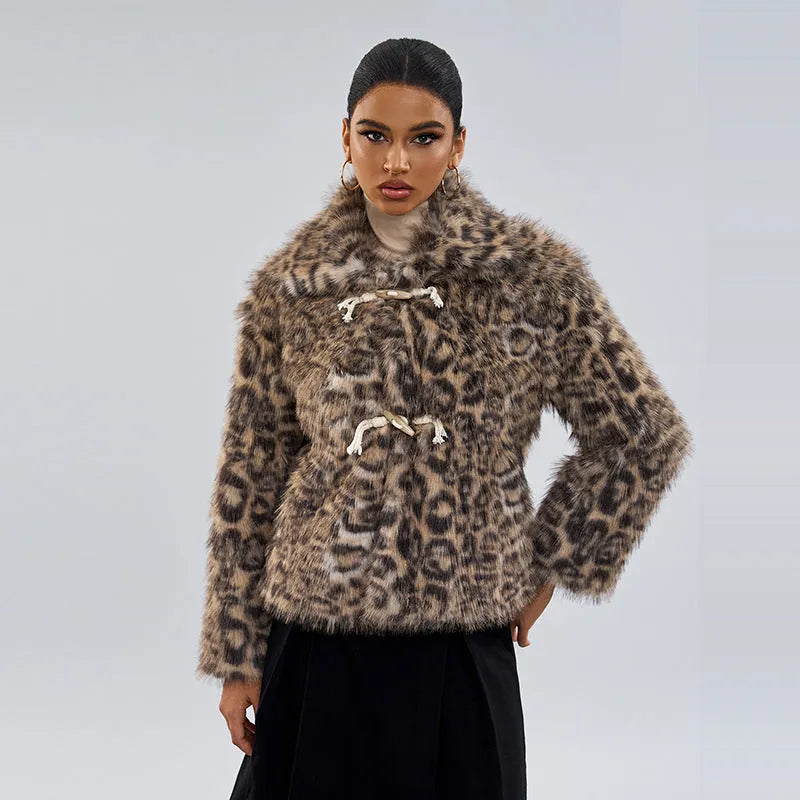 Leopard print women's coat with a buckle lapel and regular sleeves