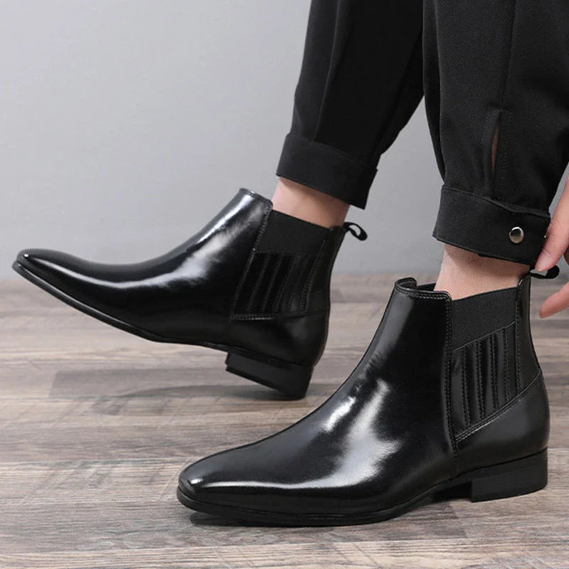 Sophisticated Square-Heel Chelsea Boots for Modern Gentlemen