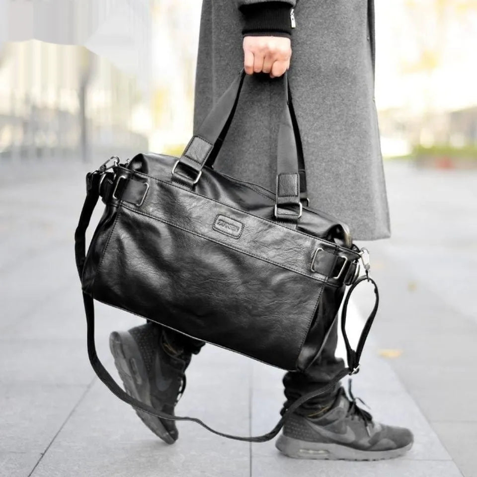 Men's leather messenger bag with cowhide inner, large capacity, black, for travel