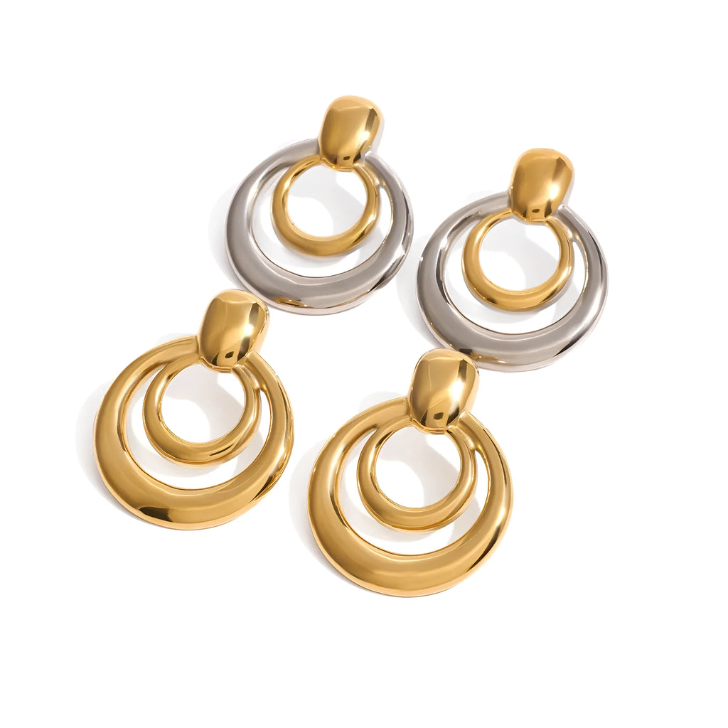 Round double layer hollow stud earrings with geometric design in electroplated 18K gold finish