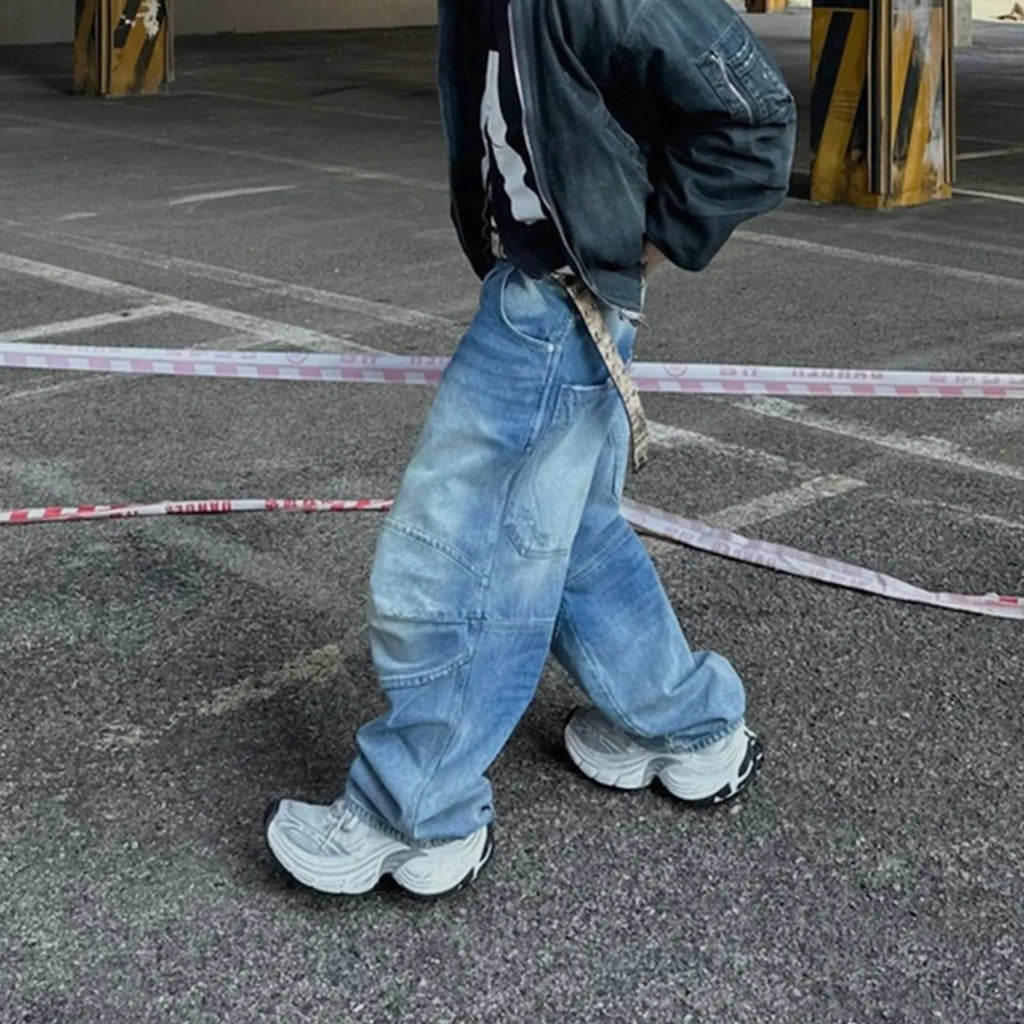 Men's blue profile pleated baggy jeans with straight-leg cut and zip fly