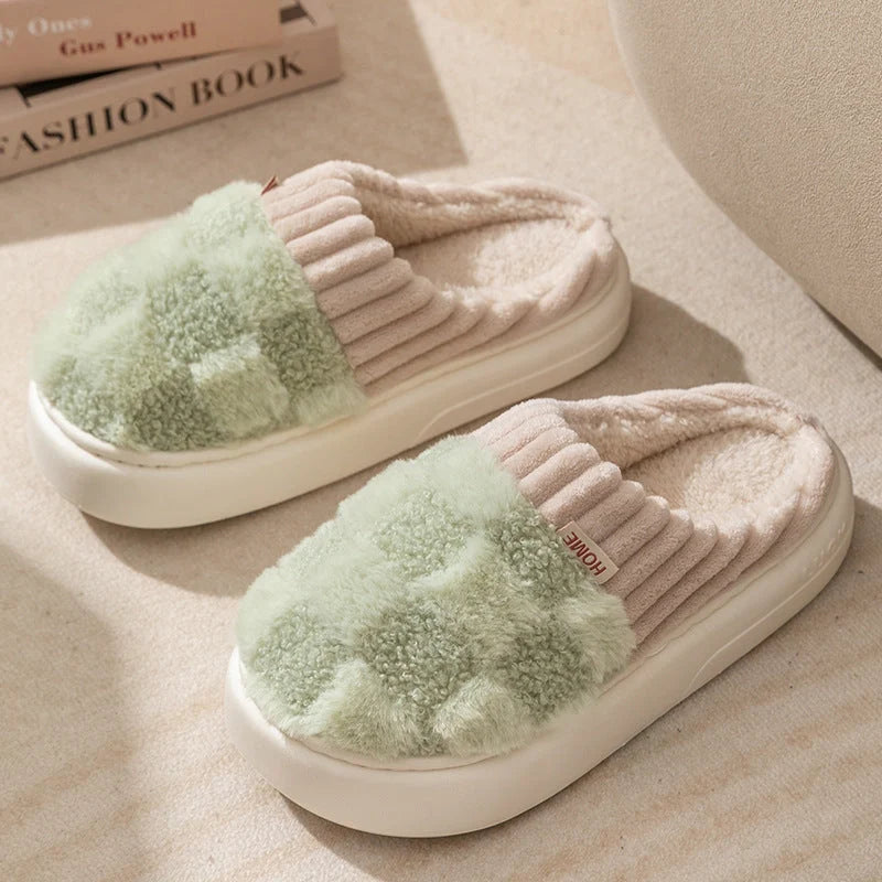 Women's plaid plush slippers with non-slip sole in various colours